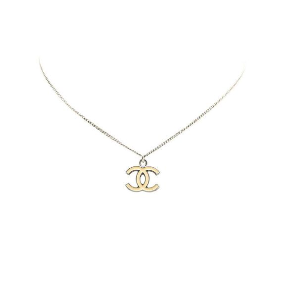 Pre Loved chanel Women Silver Necklaces - Picture 1 of 6